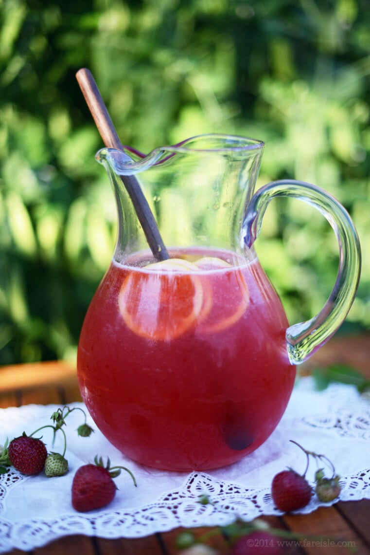 Wild Honeysuckle Strawberry Lemonade Fare Isle