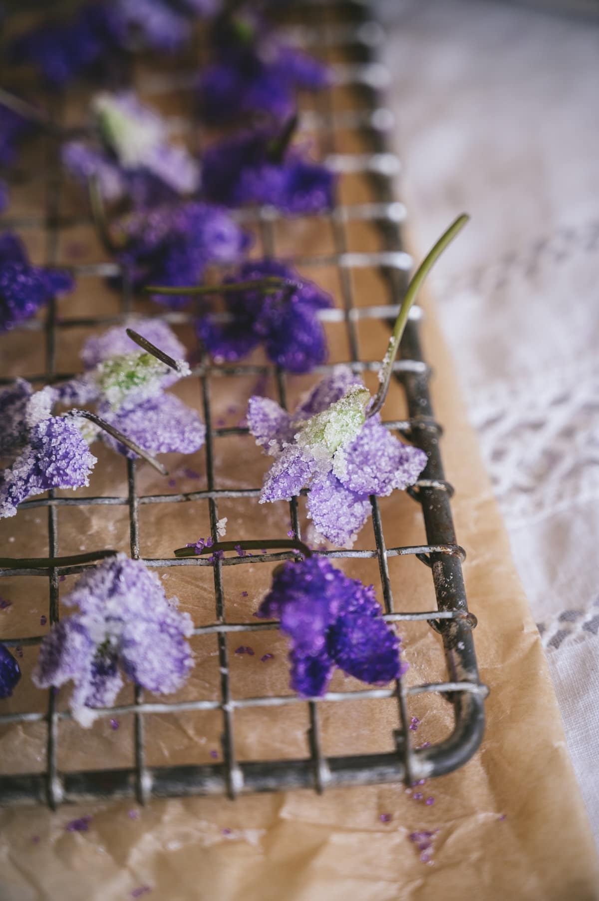 How to Make Crystallized Candied Flowers for Cake